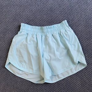 Lululemon Athletica Light Blue Womens Shorts Size 8
